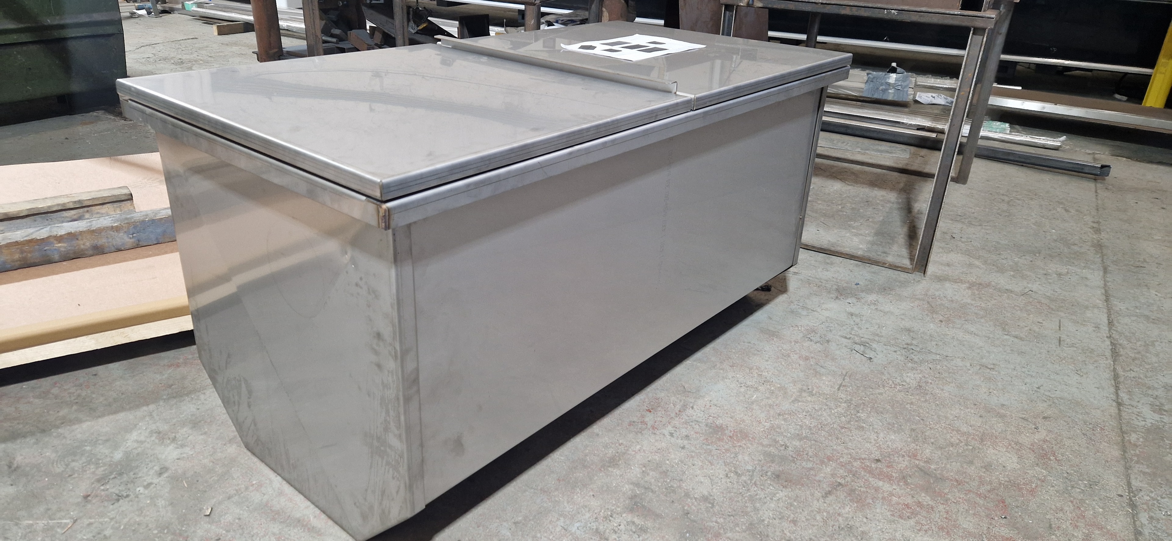 Stainless steel fabricated enclosure unit